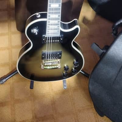 Epiphone Adam Jones Signature Art Series Les Paul Custom 2023 - Frazetta "The Berserker" / Silverburst image 2