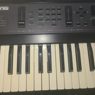 Ensoniq EPS 16 Plus Digital Sampling Workstation 1990 - Black image 6