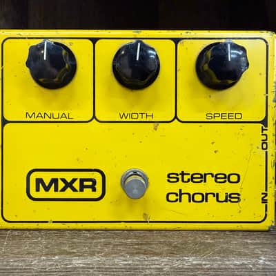 MXR MX-134 Stereo Chorus 1981 - Yellow image 1