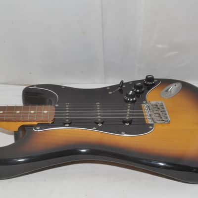 FERNANDES THE REVIVAL Stratocaster Electric Guitar Ref No 7168 image 8