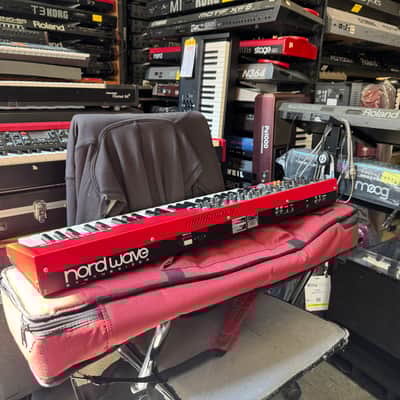 Nord Wave 1 , 49-Key 18-Voice Polyphonic Synthesizer w/gig bag //ARMENS//