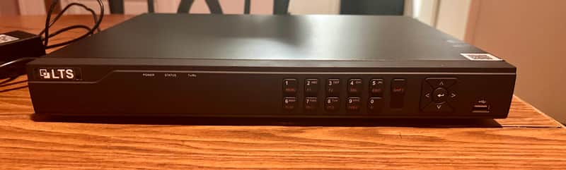 LTS 8 Channel Digital Video Recorder LTD8308K-ETC image 1