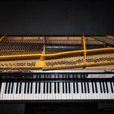 Yamaha CP-70B Electric Grand Piano image 3