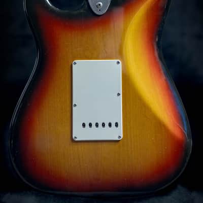 Vintage 70s Fender Stratocaster - Sunburst - USA - 1973 image 5