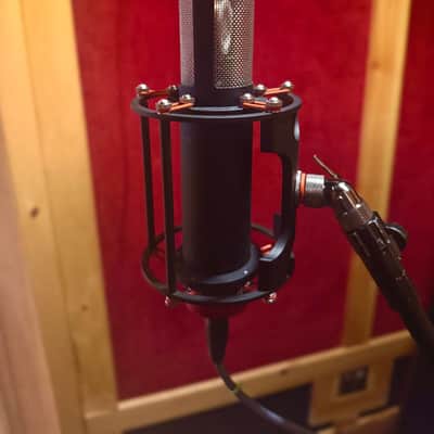 Manley Labs Reference Cardioid Large Diaphragm Tube Condenser Microphone 2010s - Black image 3
