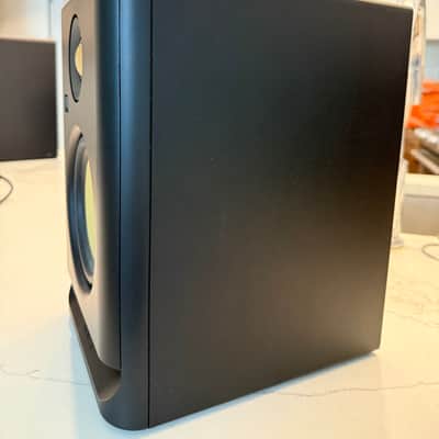 KRK RP-5 Rokit G4 2-Way 5" Active Studio Monitors (Pair) + Speaker Stands image 9