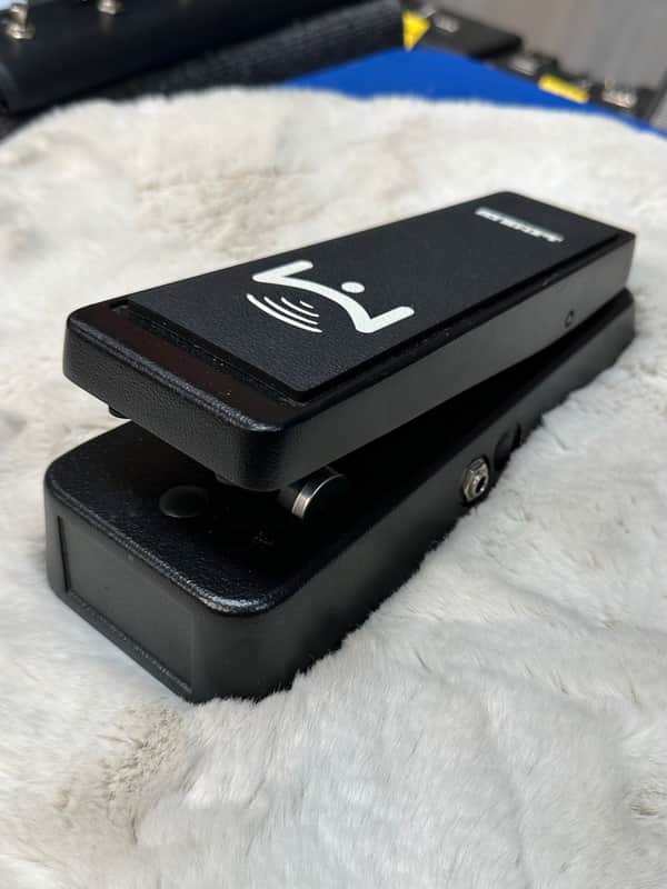 Used Mission Engineering EP1-L6 Line 6 Expression Pedal | Reverb