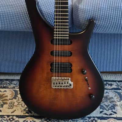 2004 Manne Ventura (audio clips added to the ad) image 1