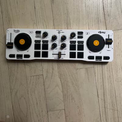 Hercules DJControl Mix 2-Channel Bluetooth DJ Controller 2021 - Present - White image 1