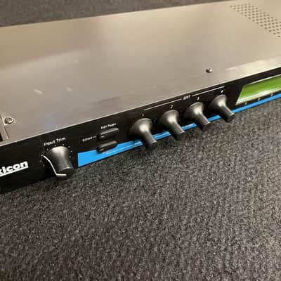 Lexicon MPX 500 24-Bit Dual Channel Processor 2000s - Black / Blue image 2