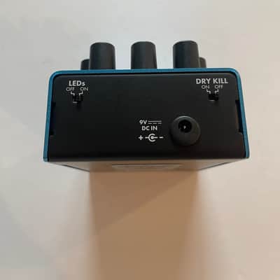 Fender Mirror Image Delay Digital Analog Tape Echo Guitar Effect Pedal image 3