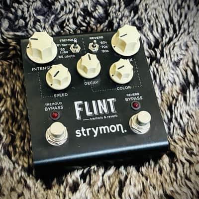 Strymon Flint Reverb and Tremolo V1 2012 - 2022 - Black with White Knobs image 2