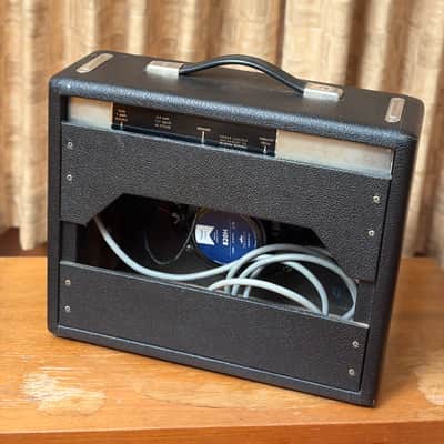 Fender Vibro Champ 6-Watt 1x8" Guitar Combo 1964 - 1967 - Black Panel image 5
