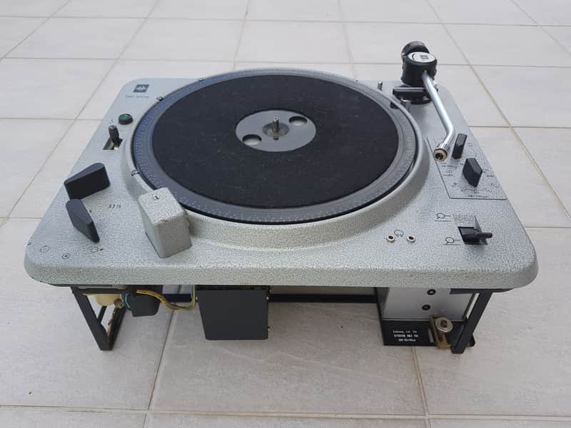EMT Turntable 930 ST + 155 ST image 1