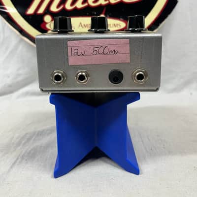 Black Cat Pedals Black Cat Vibe Vibrato Pedal with Power Supply image 5