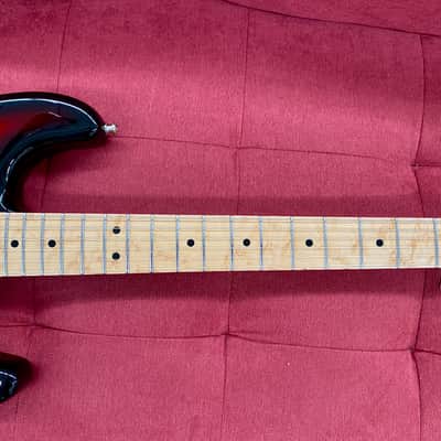 Fender Custom Shop American Classic Stratocaster 1996 - 3-Color Sunburst Birdseye Maple Neck image 4