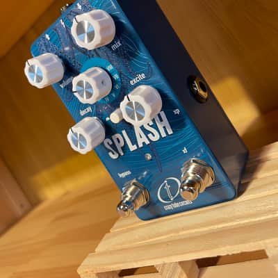 Crazy Tube Circuits Splash VIII 2020 - Present - Blue image 3