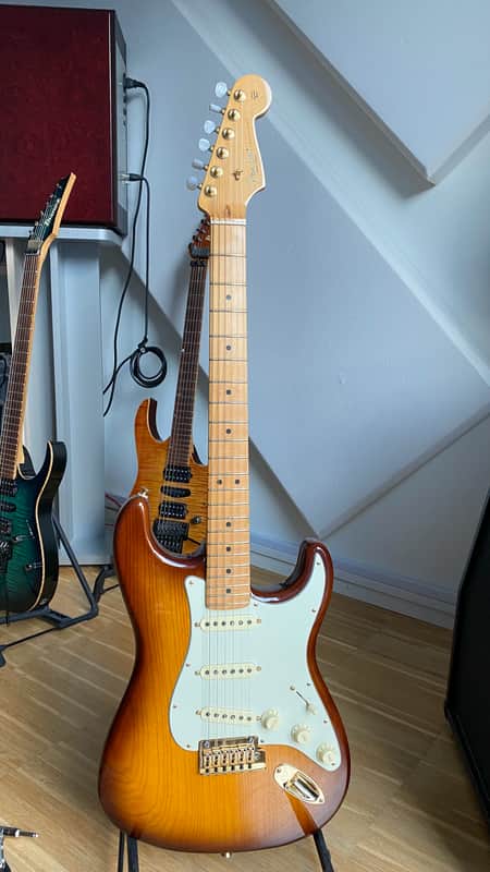 Fender 75th Anniversary Commemorative Stratocaster 2021 - 2-Color Bourbon Burst image 1
