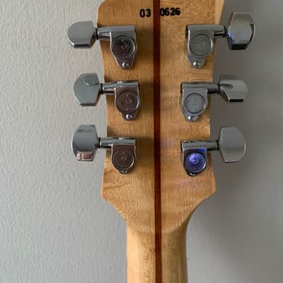 Mondell Custom Guitars Lucite 2000’s - Lucite Clear image 9