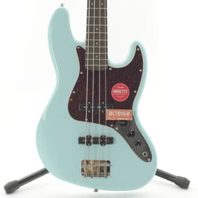 Squier Classic Vibe '60s Jazz Bass 2024 Daphne Blue 3849gr image 1