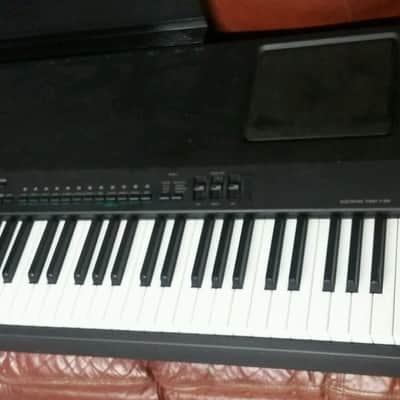 YAMAHA P-200 Electronic Digital 88 Weighted Keys Piano/Keyboard w/ Pedal image 3