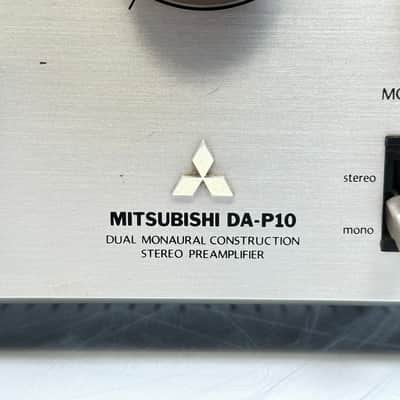Mitsubishi DA-P10 Stereo Preamplifier image 3