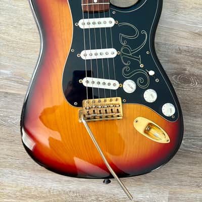 1992 SRV Fender Stratocaster with Pau Ferro Fretboard. image 4