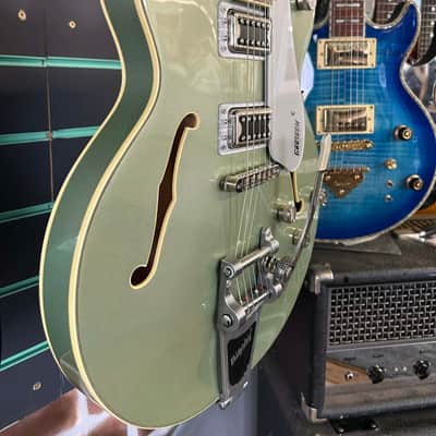 Gretsch G5622T Aspen Green 2019 Semi-Hollow Electric Guitar image 3