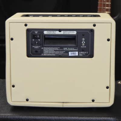 Mooer Hornet Guitar Modeling Amplifier – Used - White Tolex image 5