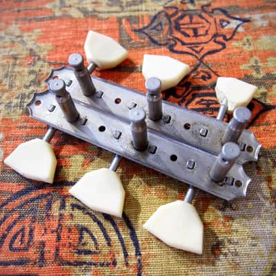 Vintage Valco Guitar Supro National Tuning Machines 3 on a side 1956-1964 - Chrome with Tulip Buttons image 4