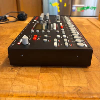 Elektron Octatrack DPS-1 2010s - Black - STAND - DECKSAVER image 17