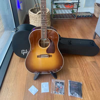 2026 Gibson J-45 Standard - Honeyburst image 1