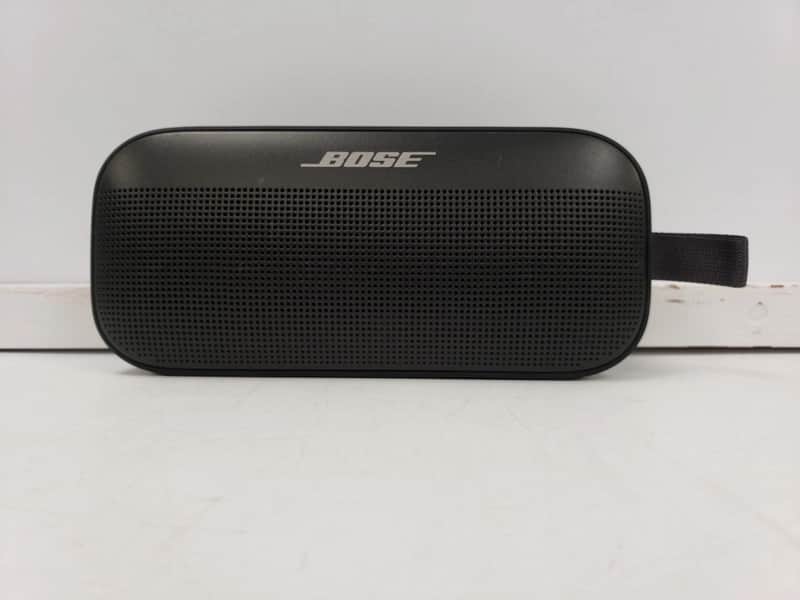 Bose Soundlink Flex image 1