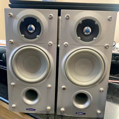 Energy C-1 Connoisseur Series - Bookshelf Speakers - Black image 1