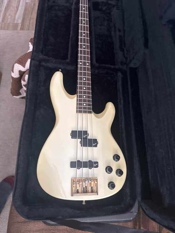 Fender Contemporary Precision Bass Lyte MIJ