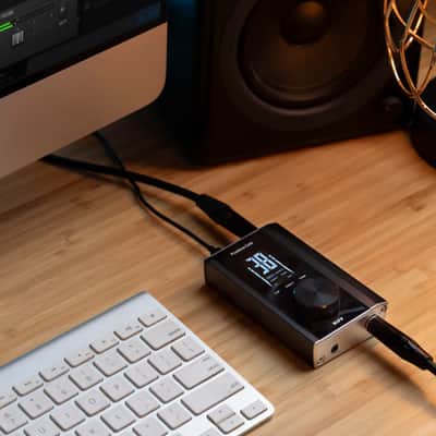 Positive Grid RIFF USB Guitar Audio Interface - Black image 3