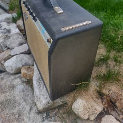 1969 Fender Princeton 12-Watt 1x10" Guitar Amp - 1969 - Silverface image 2
