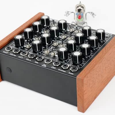 Doepfer Dark Energy MK2 Analog Synthesizer Desktop + Neuwertig + Garantie image 4