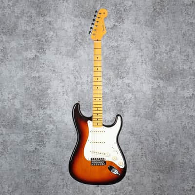 Fender Eric Johnson Stratocaster  Maple Fretboard 2017 Two Tone Sunburst image 3