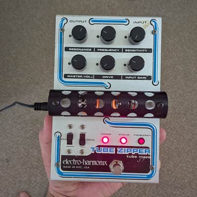 Electro-Harmonix Tube Zipper Envelope Filter / Distortion 2010s - Silver / Blue image 1