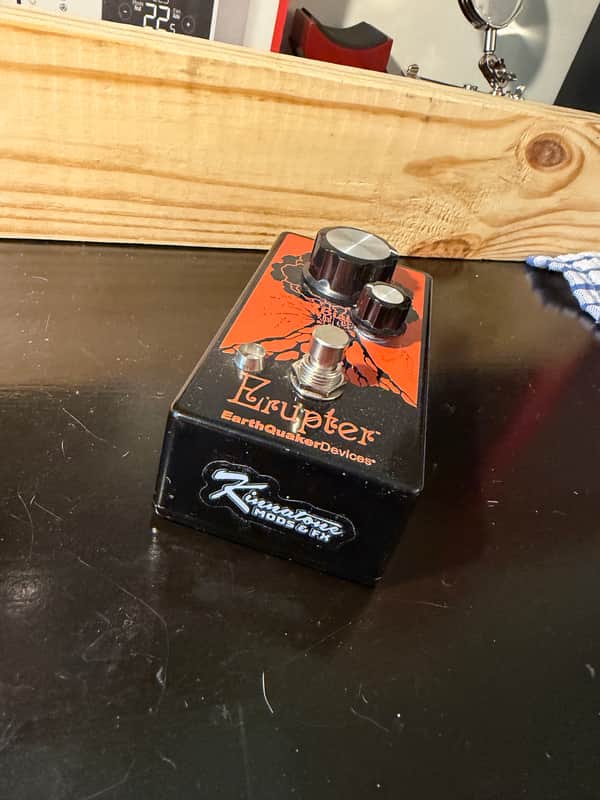 EarthQuaker Devices Erupter Ultimate Fuzz Tone