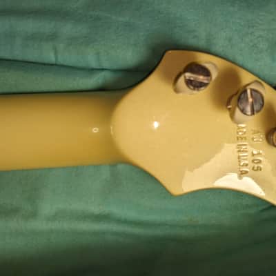 GUILD ASHBORY BASS, 1986 (very early first year production) - VINTAGE WHITE SPARKLE with Pickup Cover, original gig bag/case, 2 owners, virtually Mint condition image 6