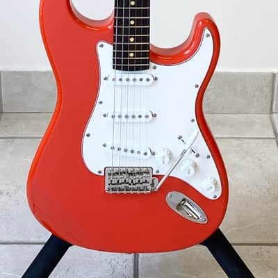 Modern Vintage MVS-64 Guitar – Fiesta Red w/gig bag image 2
