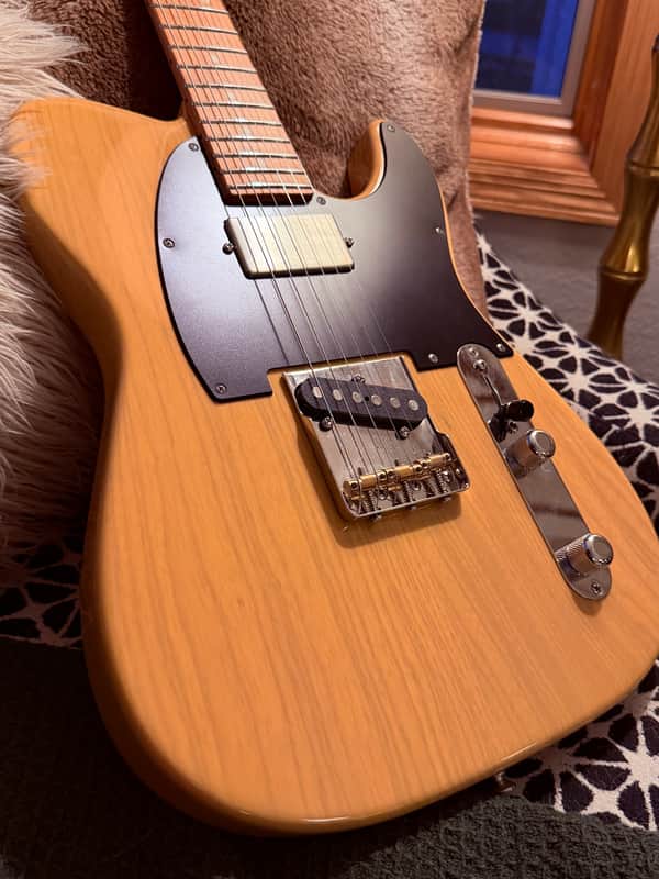 Tom Anderson Guitarworks T Icon - Translucent Butterscotch with hardshell case image 1