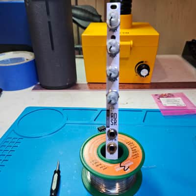 kraakenstuff ADSR - Fastest Envelope in the West - ¡¡2HP!! [DIY BUILD] image 3
