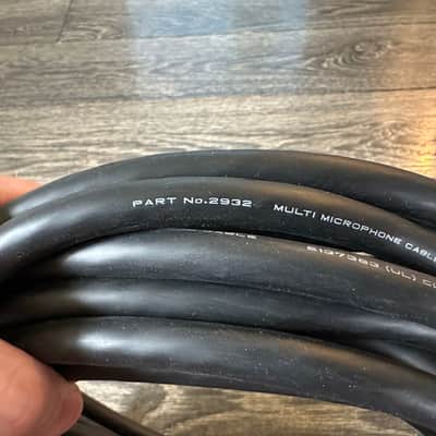 Mogami 2932 DB25 to Bare Ends 25’ Cable image 4