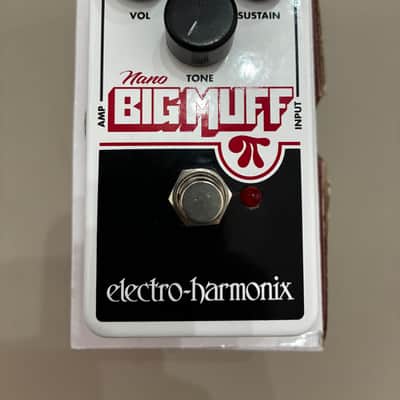 Electro-Harmonix Nano Big Muff Pi Distortion / Sustainer 2013 - Present - White / Black / Red image 1