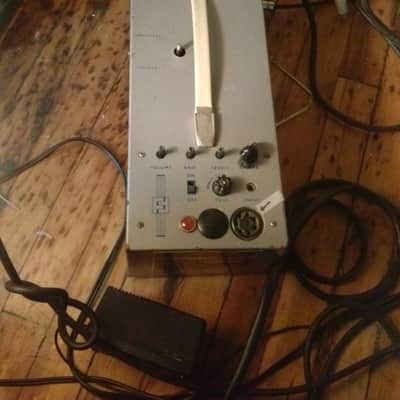 Farfisa Compact Duo with F/AR Power Source/Reverb Unit! image 7