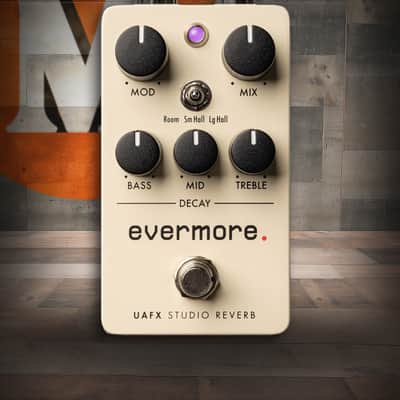 Universal Audio Evermore Studio Reverb Pedal (UA-EVERMORE-U) image 1