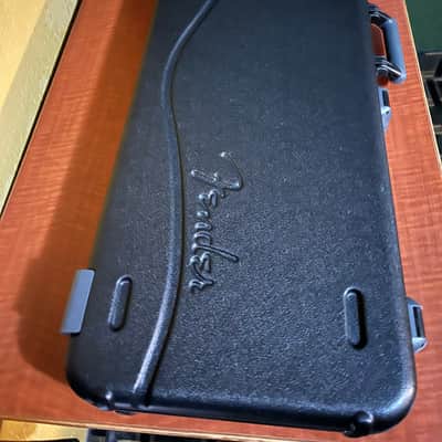 Fender 2018 SkyBurst Metallic American Elite Stratocaster image 9
